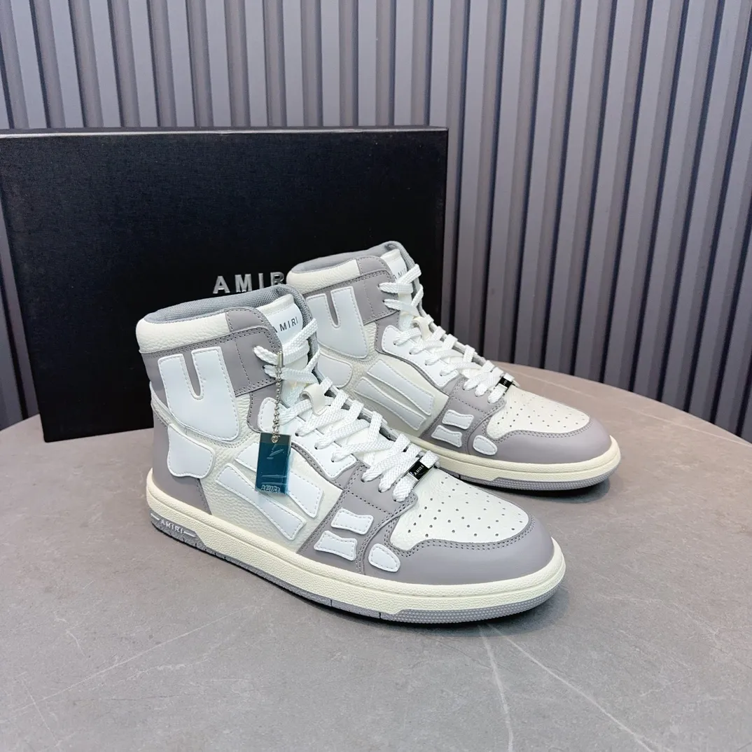 Men's shoes💰620💰 AMIRI AMIRI trendy brand hot sale🔥 Available all year round✅Couples💑 Official website synchronization Imported fabrics 1⃣️ratio 1⃣️Re-engraved, original factory special original sole, 35-45 (38.45. Non-refundable)
